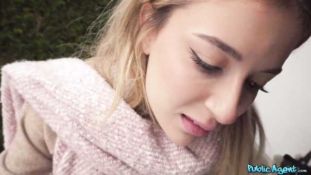 Немного денежек и секс впридачу