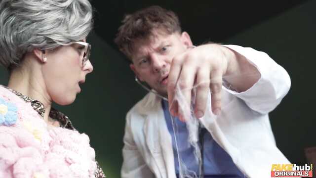 Семейный терапевт для знойной бабушки