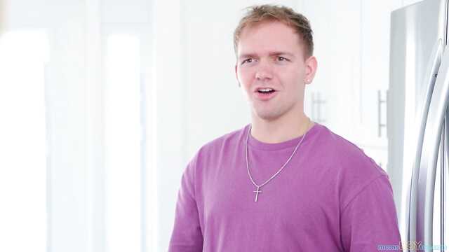 Надеюсь супруг не узнает, что я дала другу сына