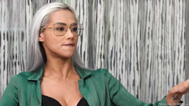 Как поживает киска репетиторши?