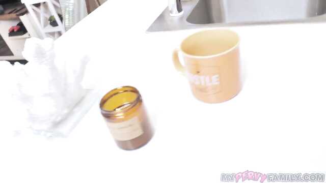 Кузине так не хватало большого члена