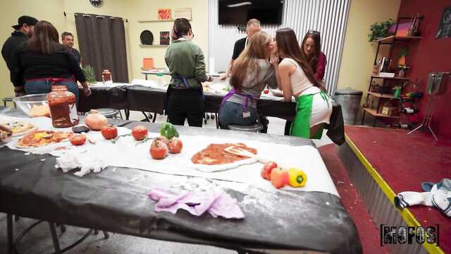 Сексуальные кухонные хлопоты