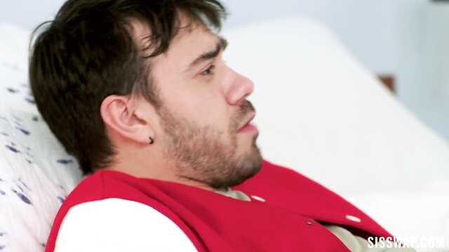 Ура! Сестренки на групповушку согласились