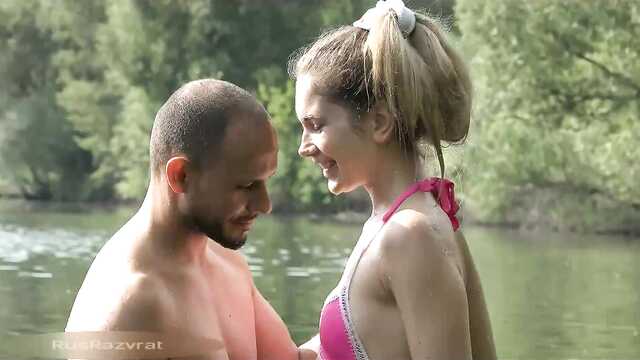 Поехала на озеро, но в попу не дала