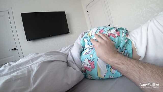 Моя сестра решила стать шлюхой!