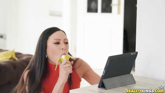 Musculoso mensageiro longo estica o câncer mais vulgar Latina