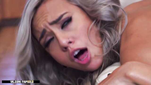 Perwersyjny koleś Ostro wbity w kontuzjowaną laskę