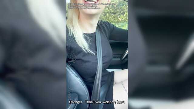 Прошу незнакомца трахнуть меня в кладовой пиццерии