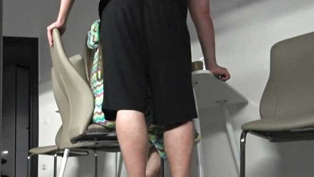 Анальная измена на кухне