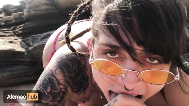 На терассе отеля секс очень неплох!