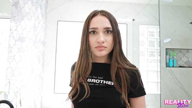 Ни дня без семейного тройничка