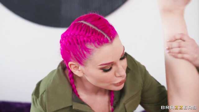 Трио для паренька изменщика