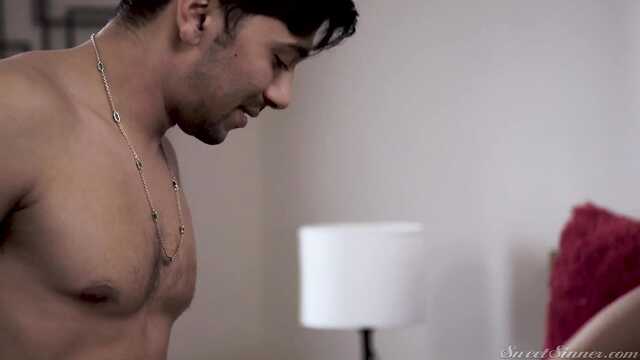 И снова, без мамочки никуда