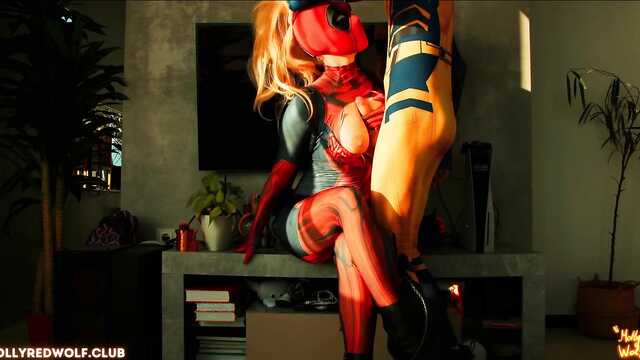 Дэдпул против Росомахи. Домашнее порево