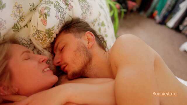 Утреннее совокупление на камеру