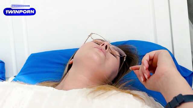 Ебливая мамочка в своем репертуаре!