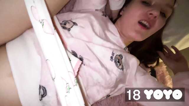 Перед походом в цирк, отчим выебал падчерицу