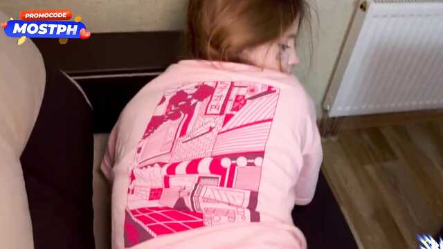 Девушка друга не отказала дать в задний проход