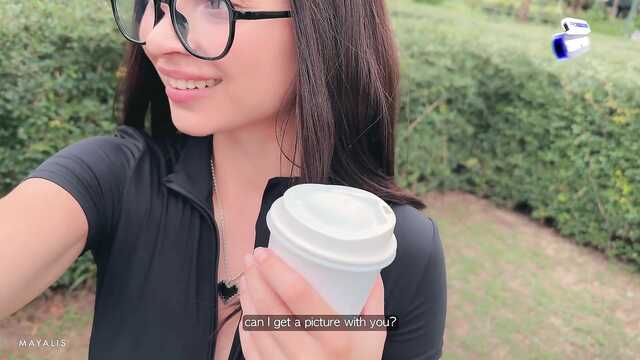 Занятия йогой закончились сексом с тренером