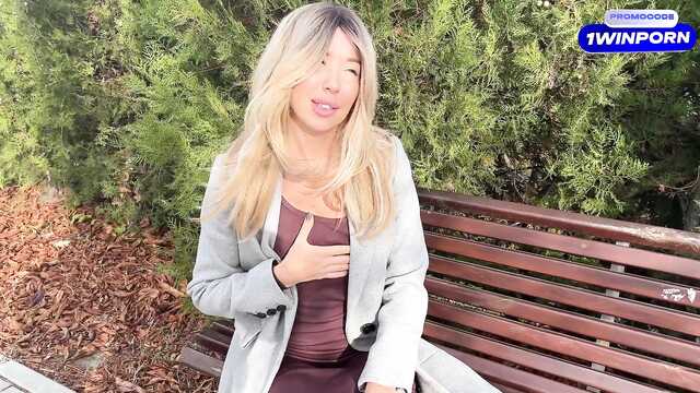 Публичная дрочка в парке закончилась сексом дома