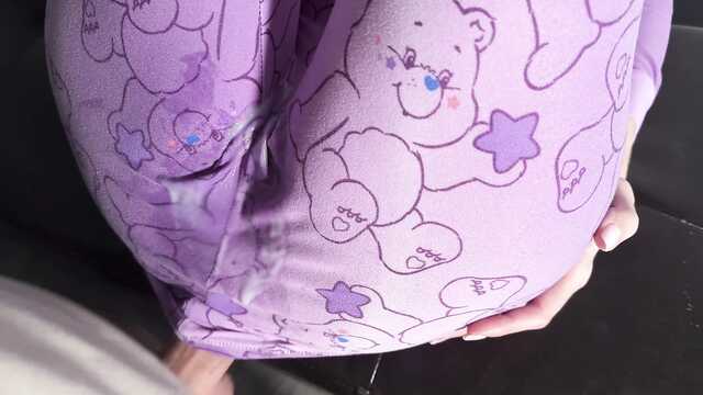 Сними с неё штанишки и трахни