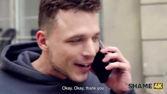 Фетиши покорной бабы с огромными сиськами