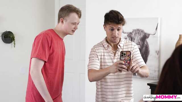 Секс с пасынком и другом взбодрил на целый день