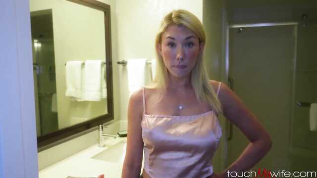 Любимая жена постоянно жрет сперму после секса