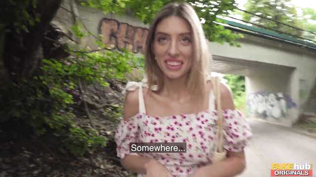 Сұлу мен оның күйеуінің порносын қараңыз Курск облысы, Курчатов қаласының жезөкшелері