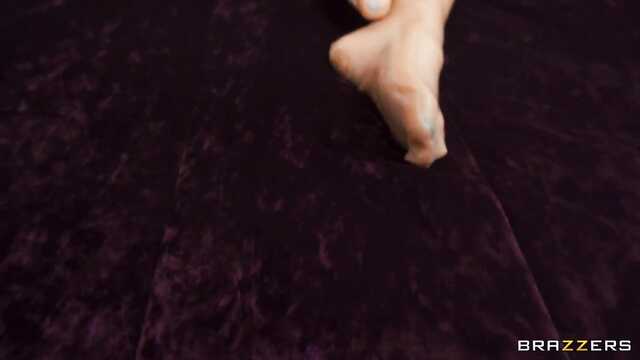 Фут-фетиш и масса страсти