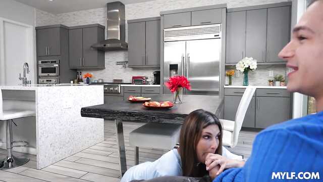 Хорошо, что папик ничего не видел!