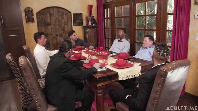 Идеальный званый ужин для нимфоманки