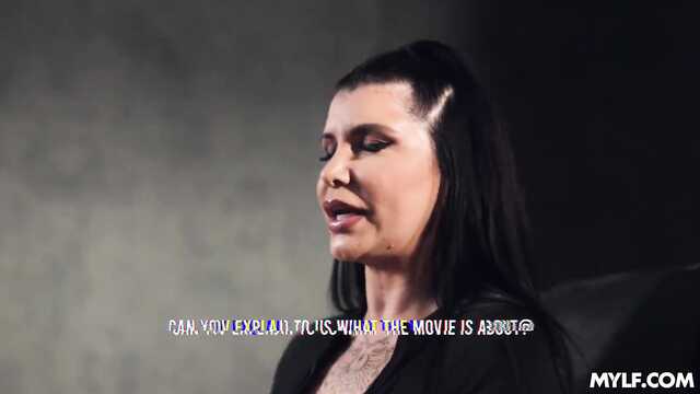 Зрелая героиня на молоденьком стволе