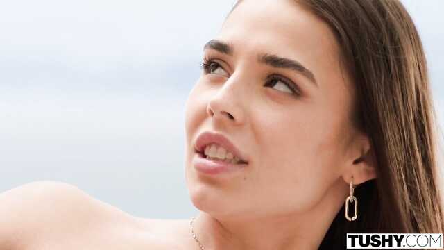 Анальные услуги от прекрасной хостесс