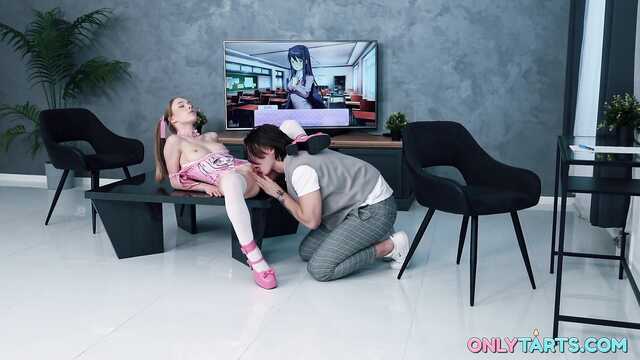 Красотка и не думала, что ботаники так умело ебут