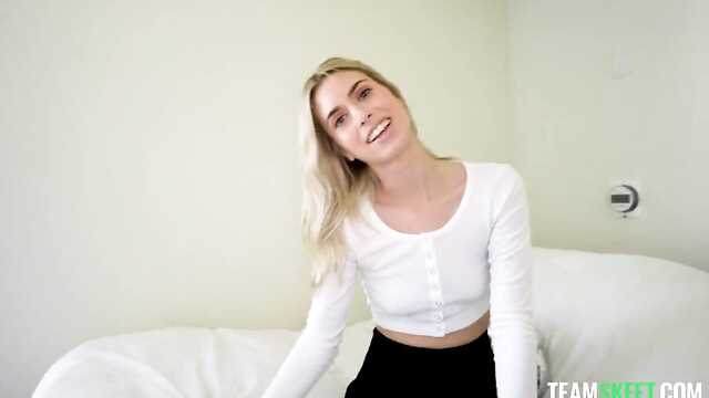 Дочка никогда не отказывает в сексе