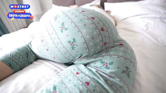 Сжалилась над братом и дала засадить в пизденку