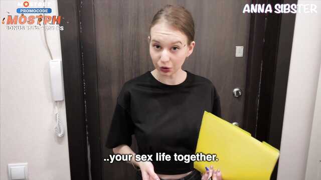 Дама из секс-шопа постучала в мою дверь и отдалась