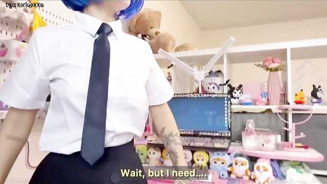 Миниатюрная подруга любит ролевой секс и косплей