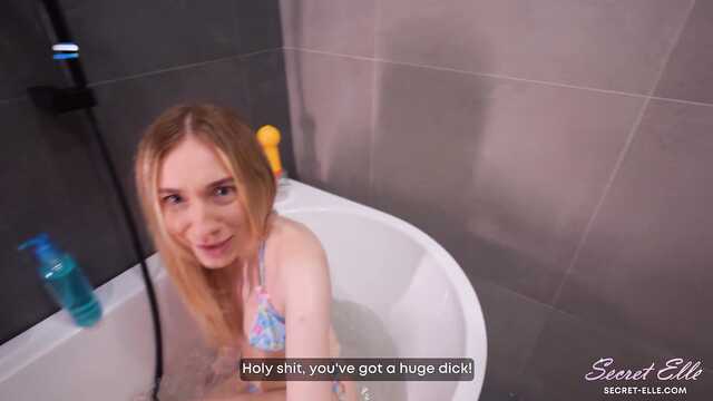 Грязная сводная сестренка просит кончить внутрь