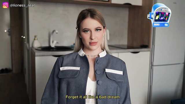Учитель трахает молодую ученицу и кончает на лицо