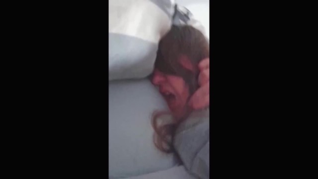 Жена тайно изменяет мужу - горячее домашнее видео