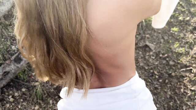 Загорелая женушка изменяет с негром на природе