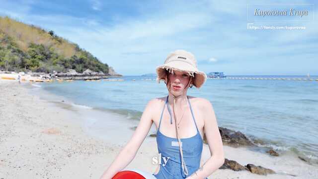 Отдых с сестрой на пляже закончился сочным минетом