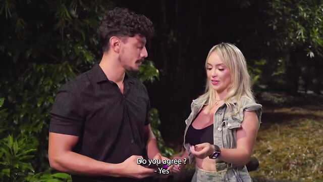 Секси колумбийская мамочка дала на первом свидании