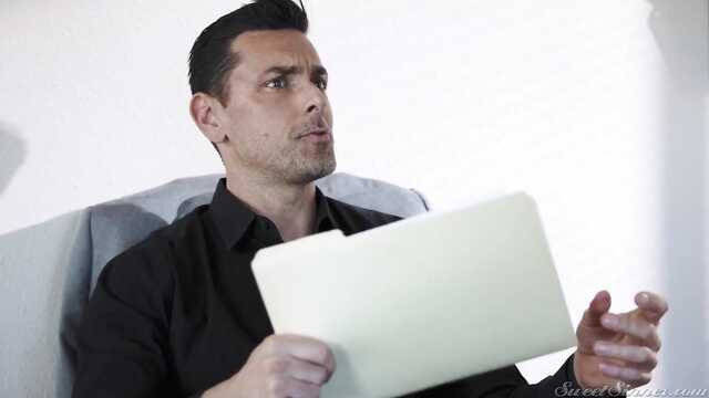 Муж перестал меня ебать, пришлось дать соседу