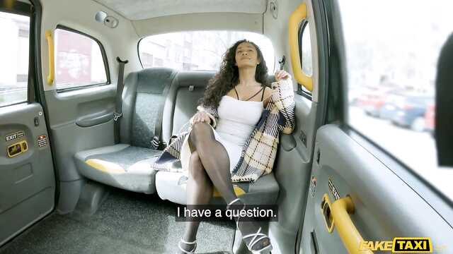 Деньги остались дома, пришлось ебаться с таксистом