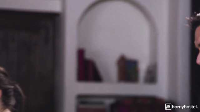 Высокая спортсменка захотела секс после тренировки