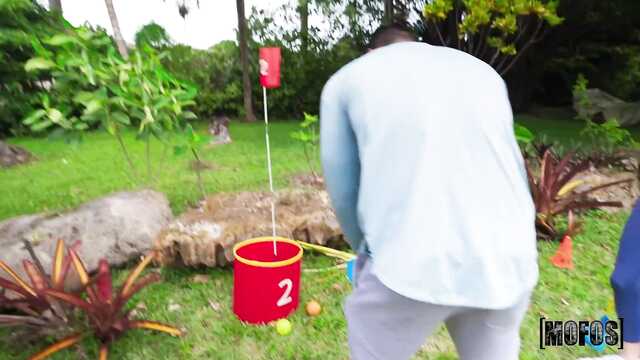 Мы никому не расскажем об этом происшествии