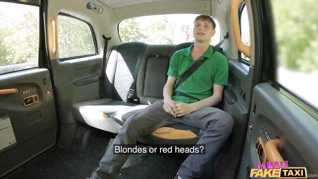 Ого, на что способна эта таксистка